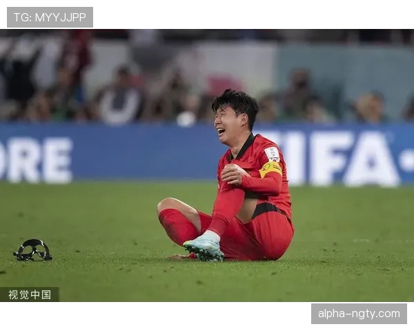 孙兴慜赛场上像战神，回家像省钱大叔——我这是在看国际巨星还是隔壁大爷